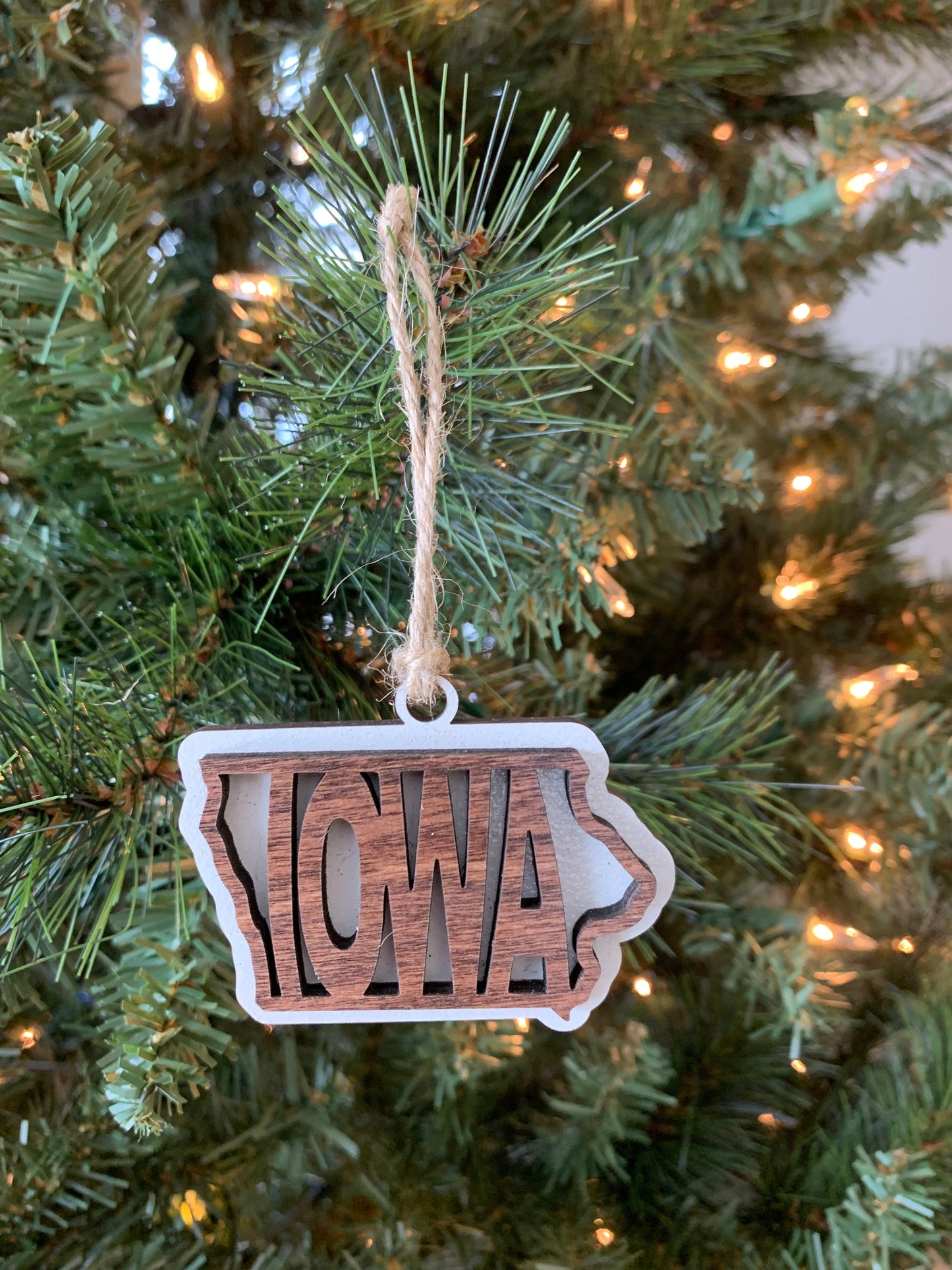 Iowa IA State Holiday Christmas Ornament Gift Tag