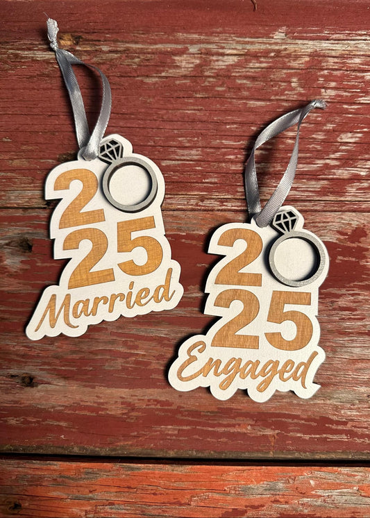 2025 Just Married | Just Engaged | Ring Ornament | Sentemental Gift | Wooden Keepsake | Christmas Present